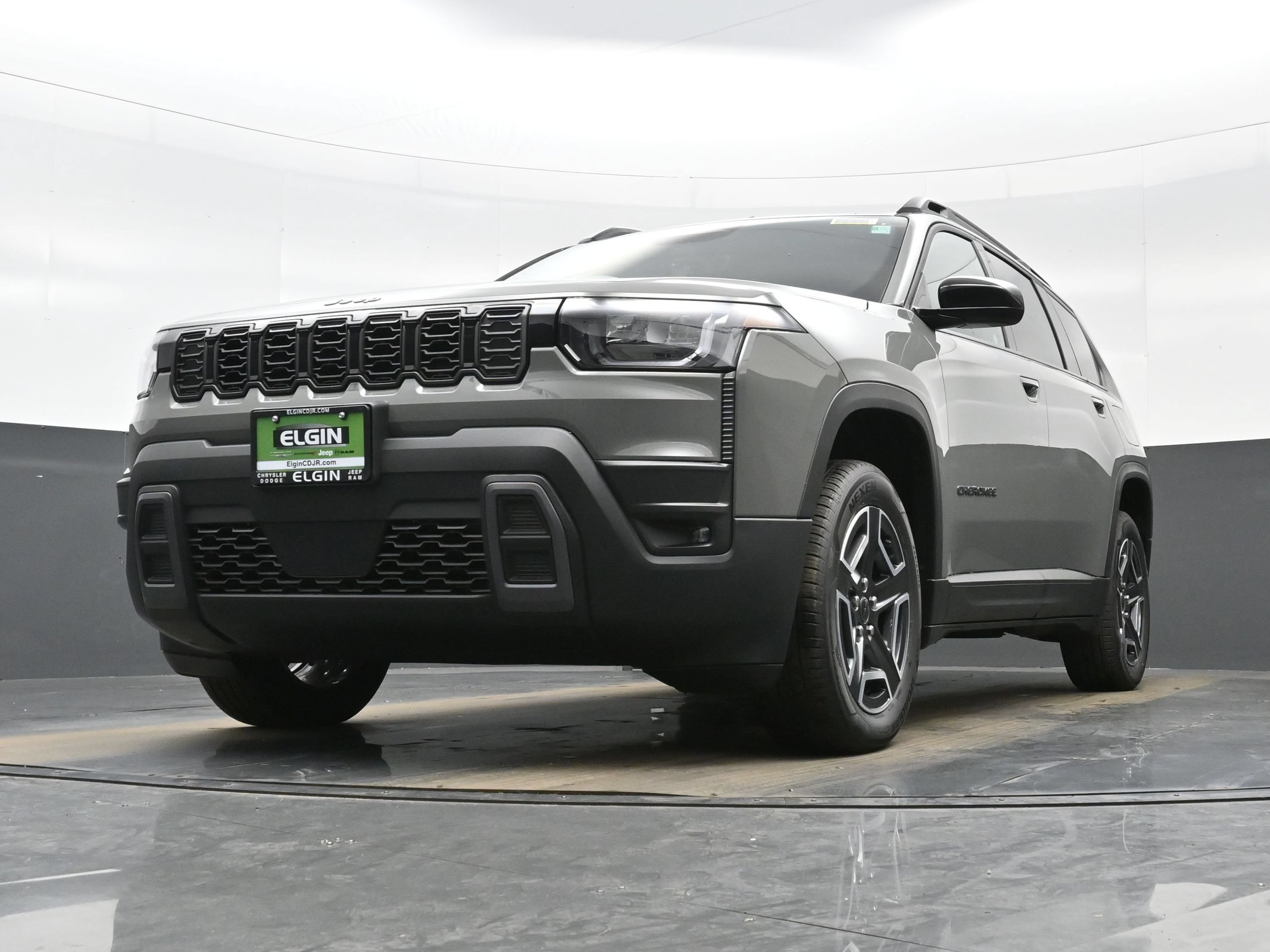 New 2026 Jeep Cherokee Laredo AWD/4WD image 14
