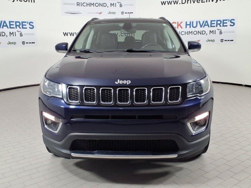 Used 2020 Jeep Compass Limited AWD/4WD image 2