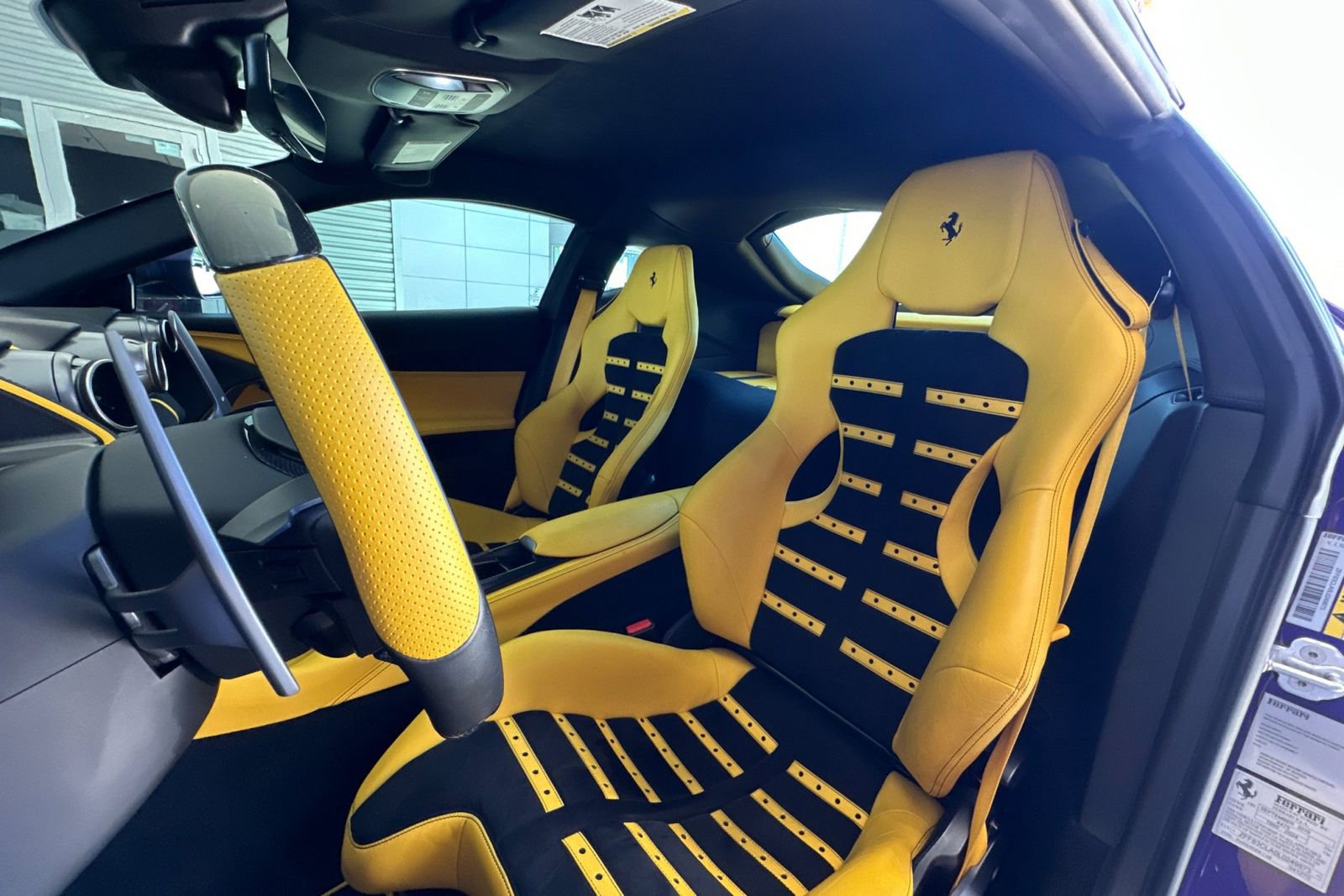 Used 2020 Ferrari 812 Superfast image 5