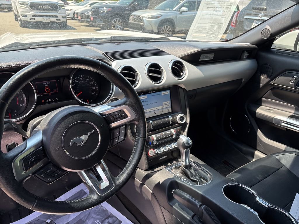 Used 2016 Ford Mustang GT Premium w/ Equipment Group 401A RWD image 10