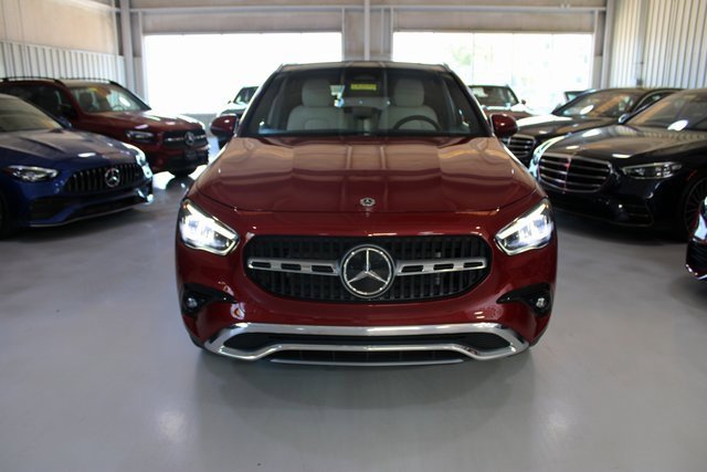 Used 2024 Mercedes-Benz GLA 250 w/ Exclusive Package image 43