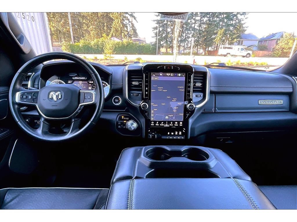 Used 2023 RAM 1500 Laramie AWD/4WD image 15
