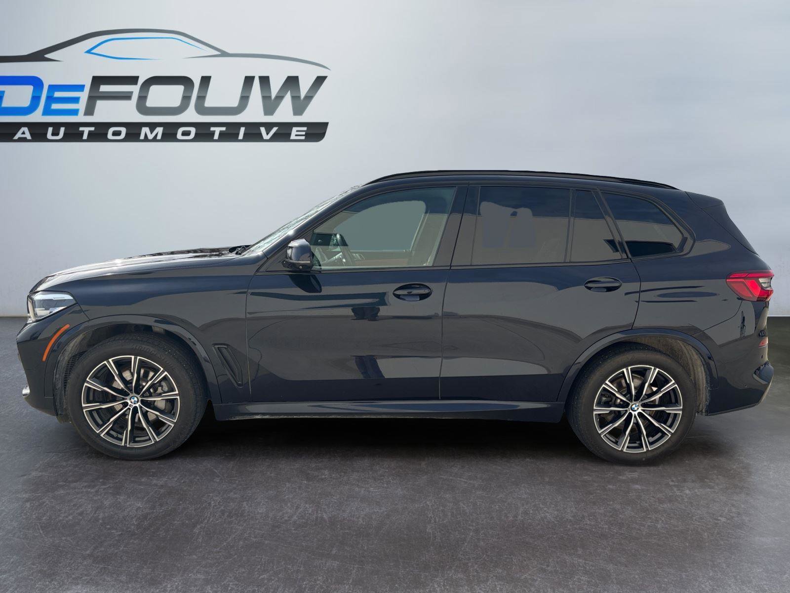 Used 2019 BMW X5 xDrive40i w/ M Sport Package image 18