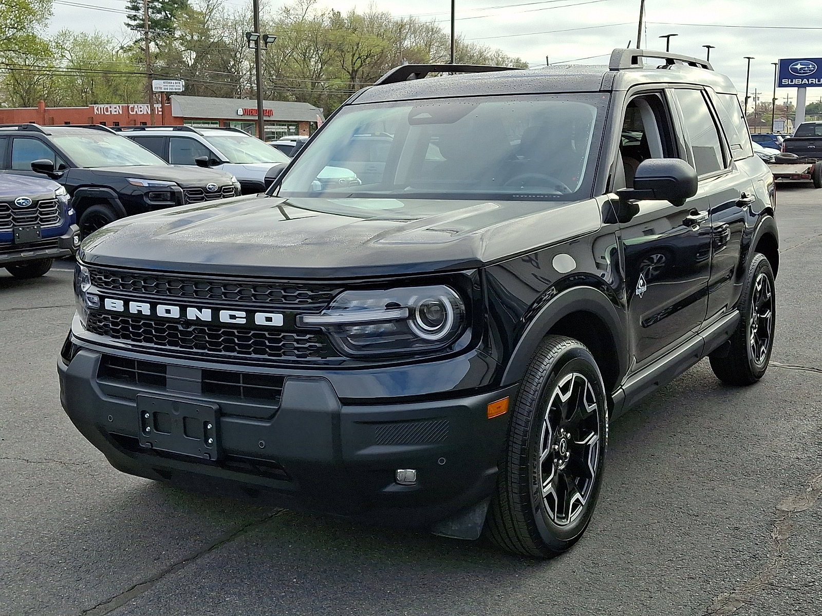 Used 2025 Ford Bronco Sport Outer Banks w/ Outer Banks Tech Package+ image 3