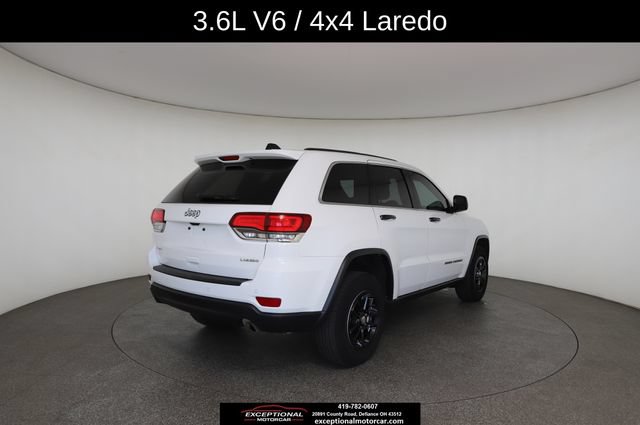 Used 2020 Jeep Grand Cherokee Laredo AWD/4WD image 17