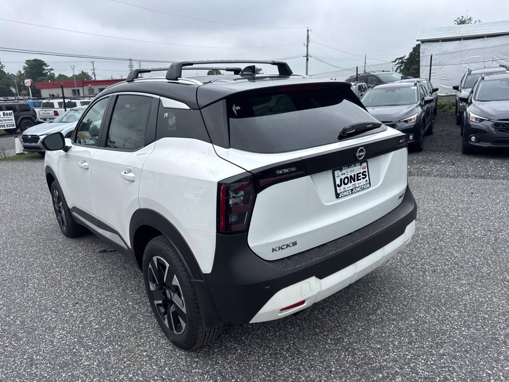 New 2026 Nissan Kicks SV w/ Interior Electronics Package AWD/4WD image 7