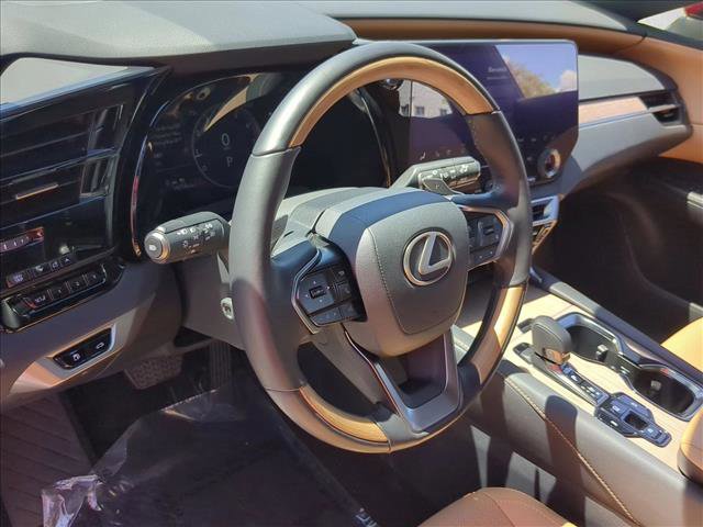 Used 2024 Lexus RX 350 Premium w/ Accessory Package (Z1) FWD image 10