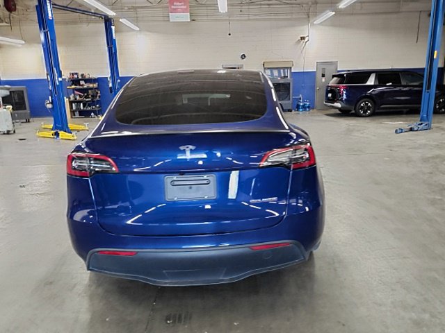 Used 2023 Tesla Model Y Performance AWD/4WD image 12