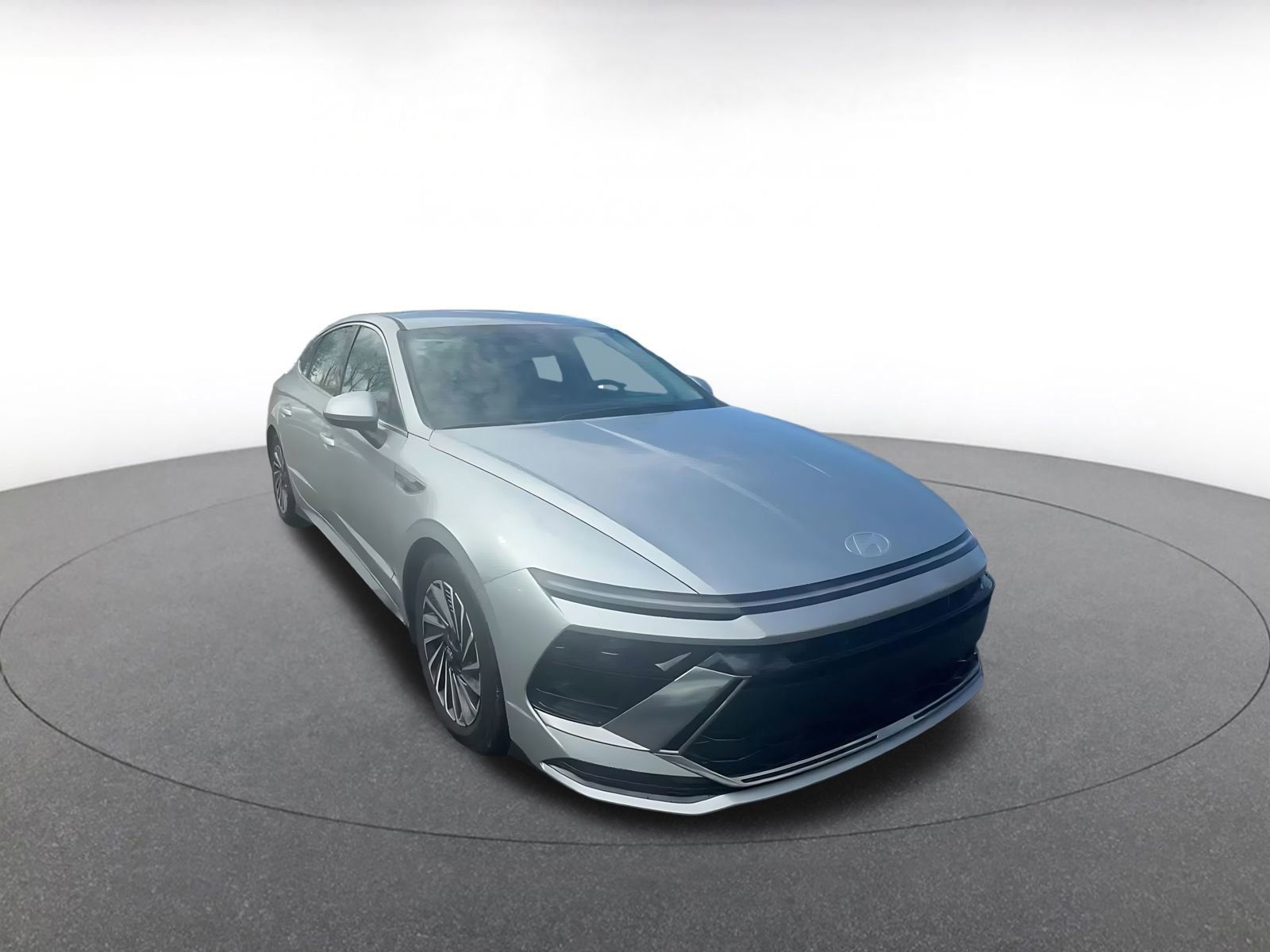 Used 2025 Hyundai Sonata SEL FWD image 3