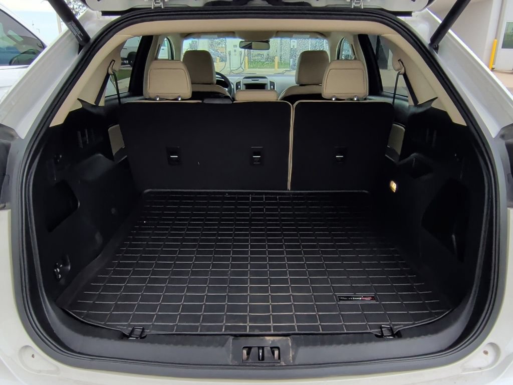 Used 2020 Ford Edge SEL w/ Convenience Package FWD image 10