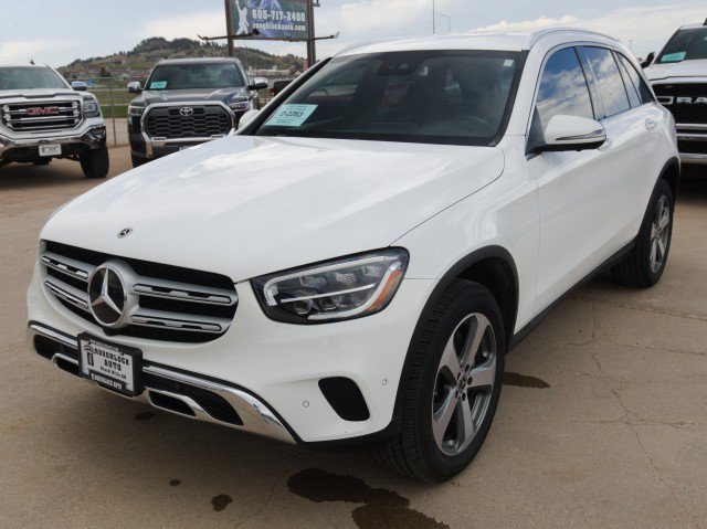 Used 2022 Mercedes-Benz GLC 300 4MATIC image 2