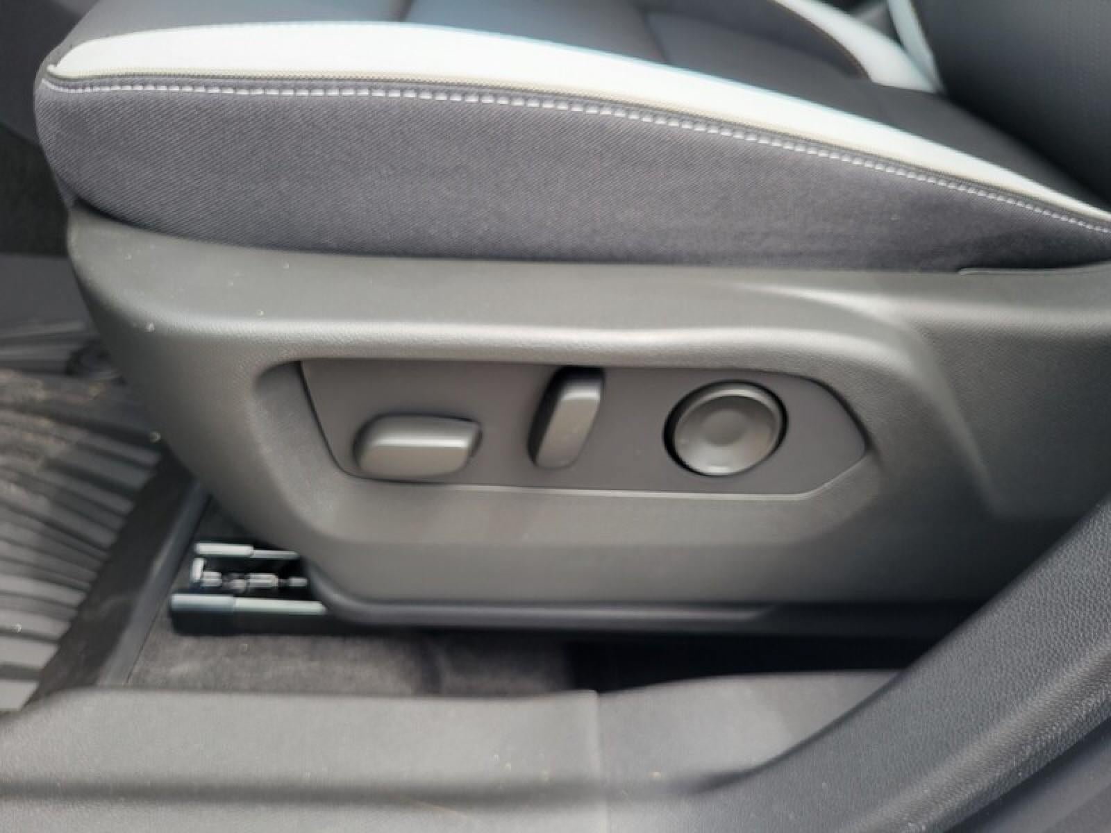 New 2026 Buick Envision Sport Touring AWD/4WD image 22
