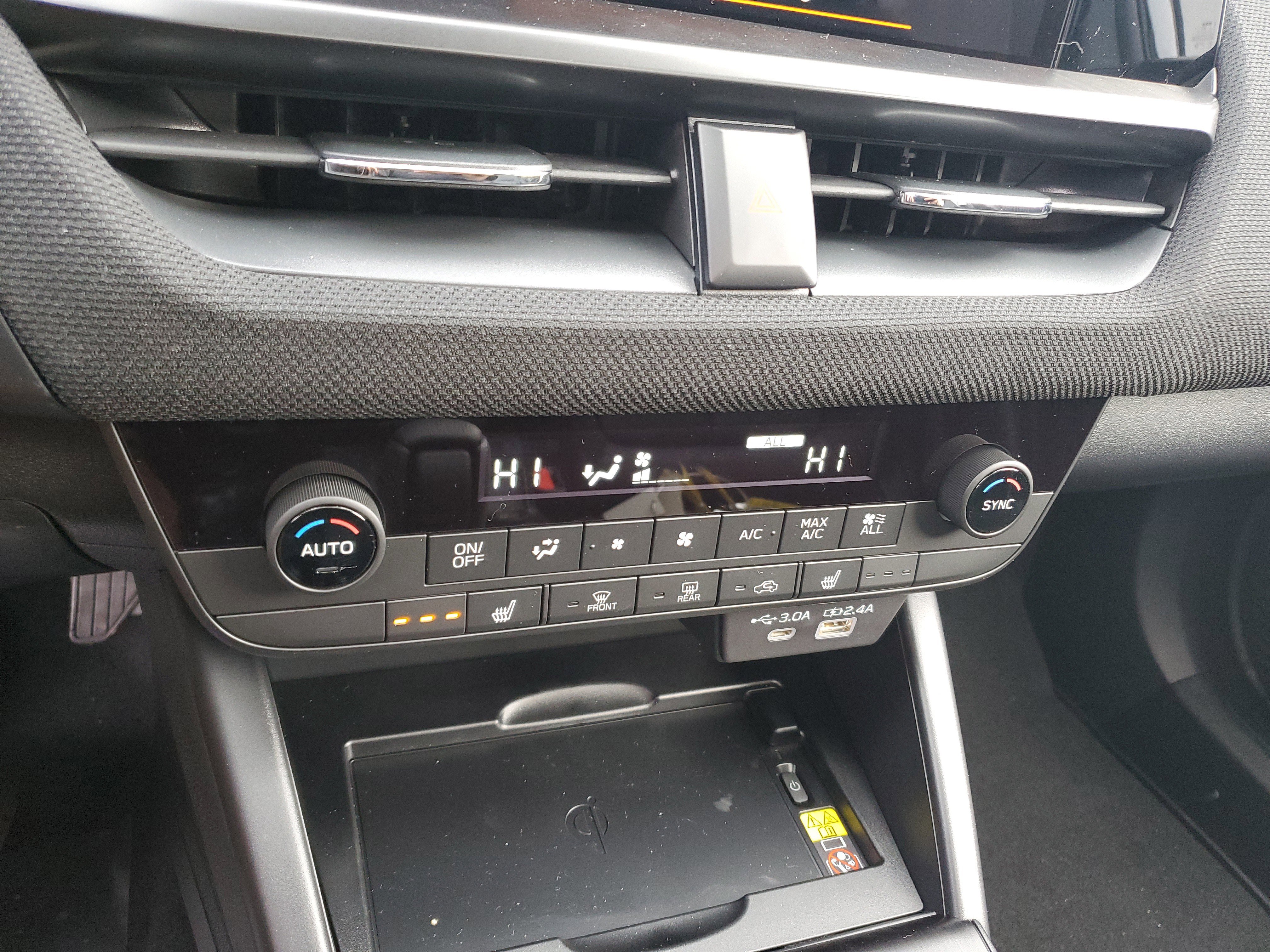 New 2026 Subaru Outback Premium image 18