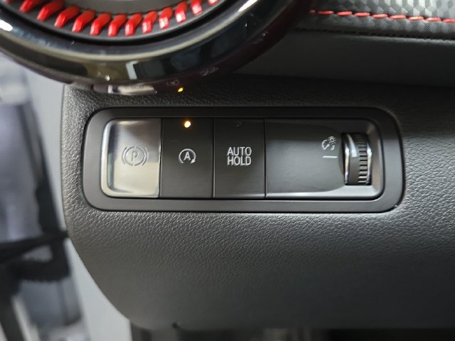 New 2026 Chevrolet Equinox RS w/ Convenience Package III FWD image 29