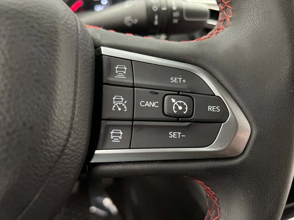 Used 2024 Jeep Compass Trailhawk AWD/4WD image 43