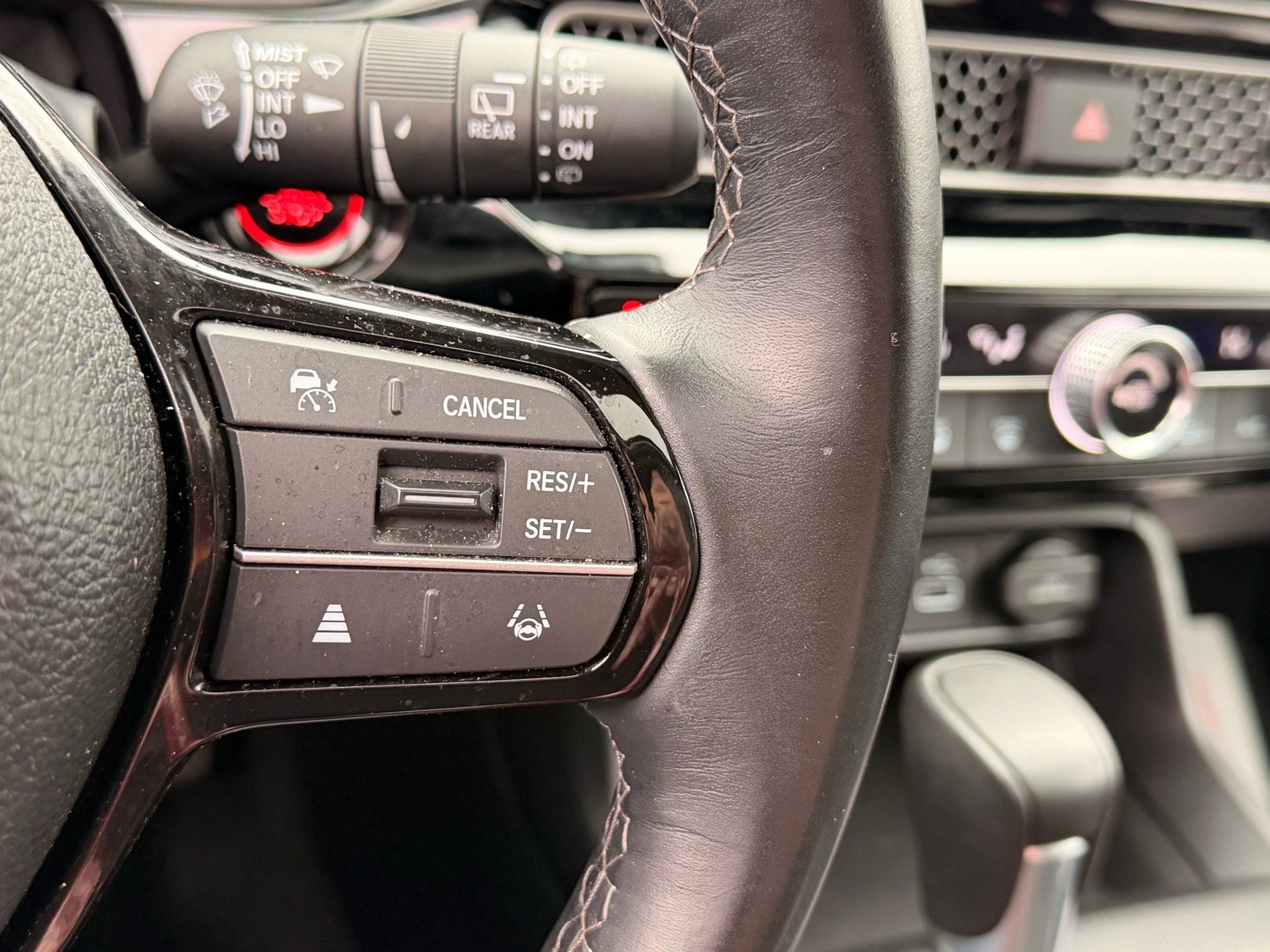 Used 2024 Honda Civic EX-L image 17