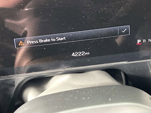 Used 2025 GMC Yukon AT4 image 11