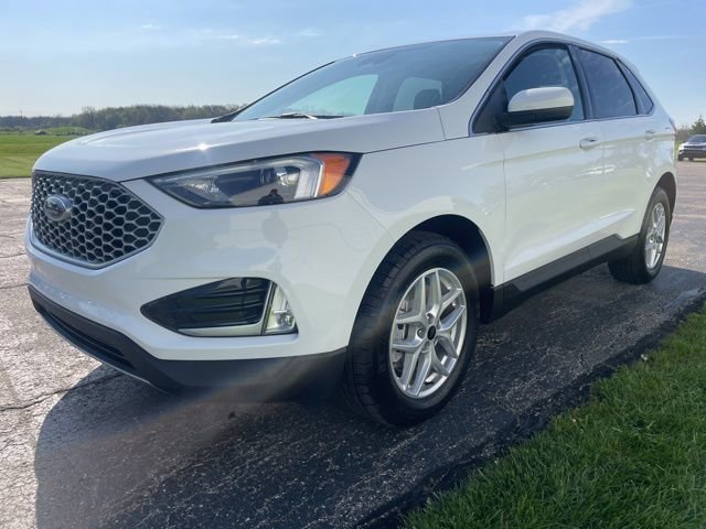 Used 2024 Ford Edge SEL w/ Convenience Package AWD/4WD image 7