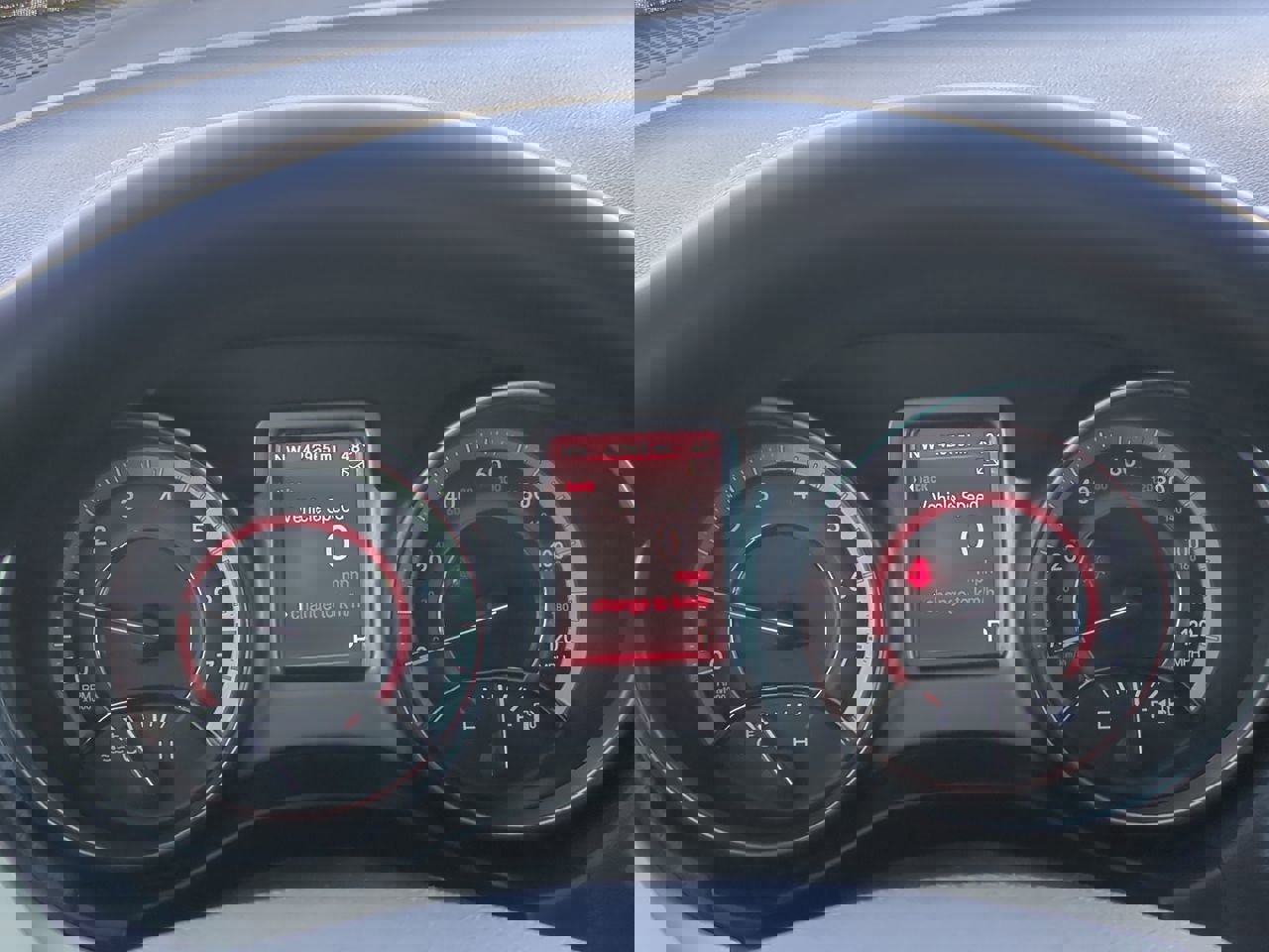 Used 2020 Dodge Journey Crossroad w/ Popular Equipment Group image 25