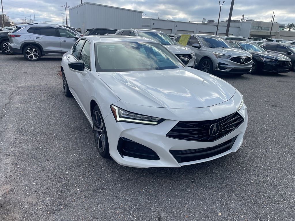 Certified 2025 Acura TLX w/ Technology Package image 6