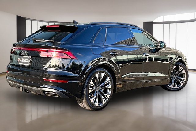 Used 2026 Audi Q8 Premium Plus AWD/4WD image 5
