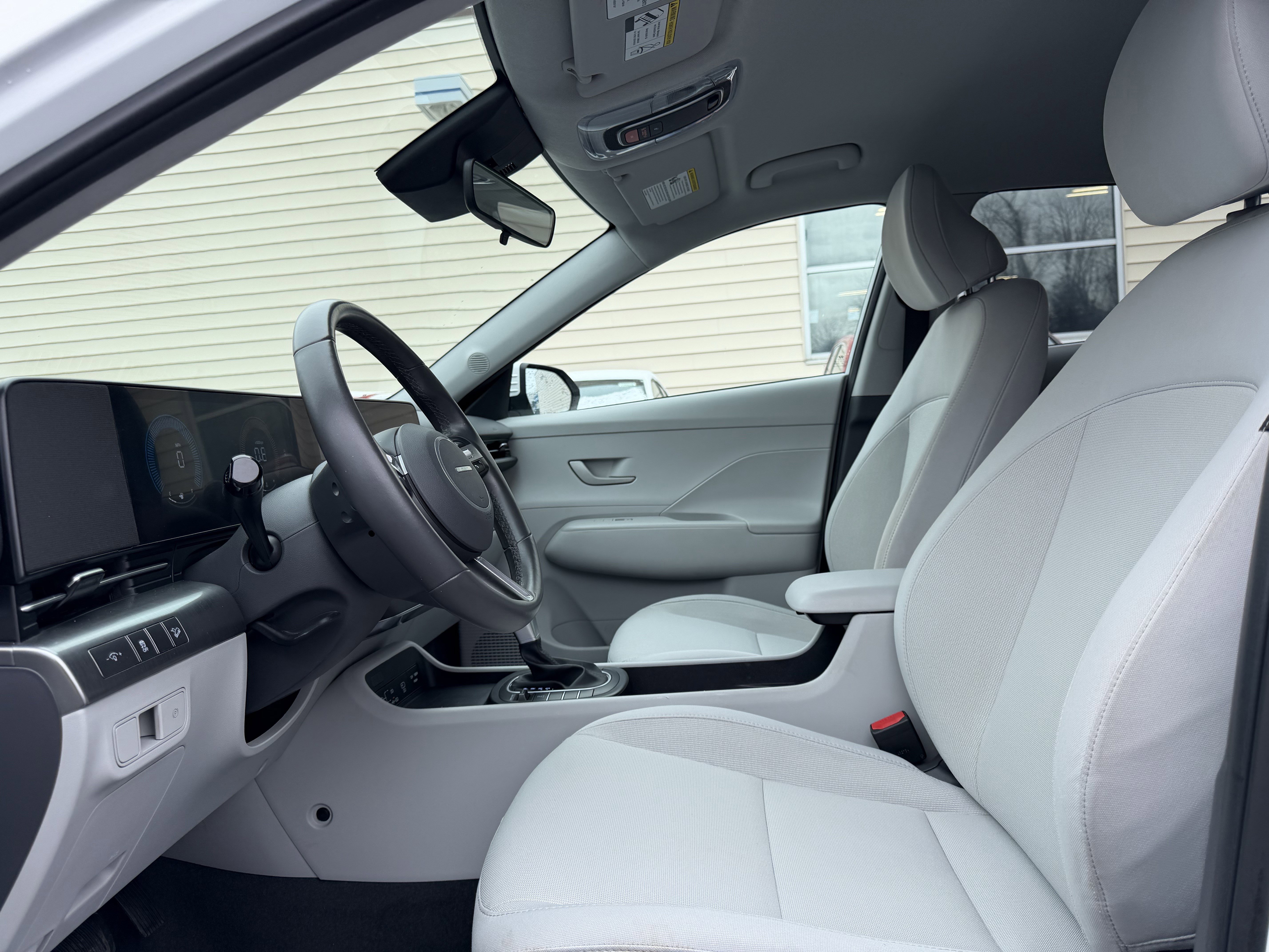 Used 2024 Hyundai Kona SEL image 14