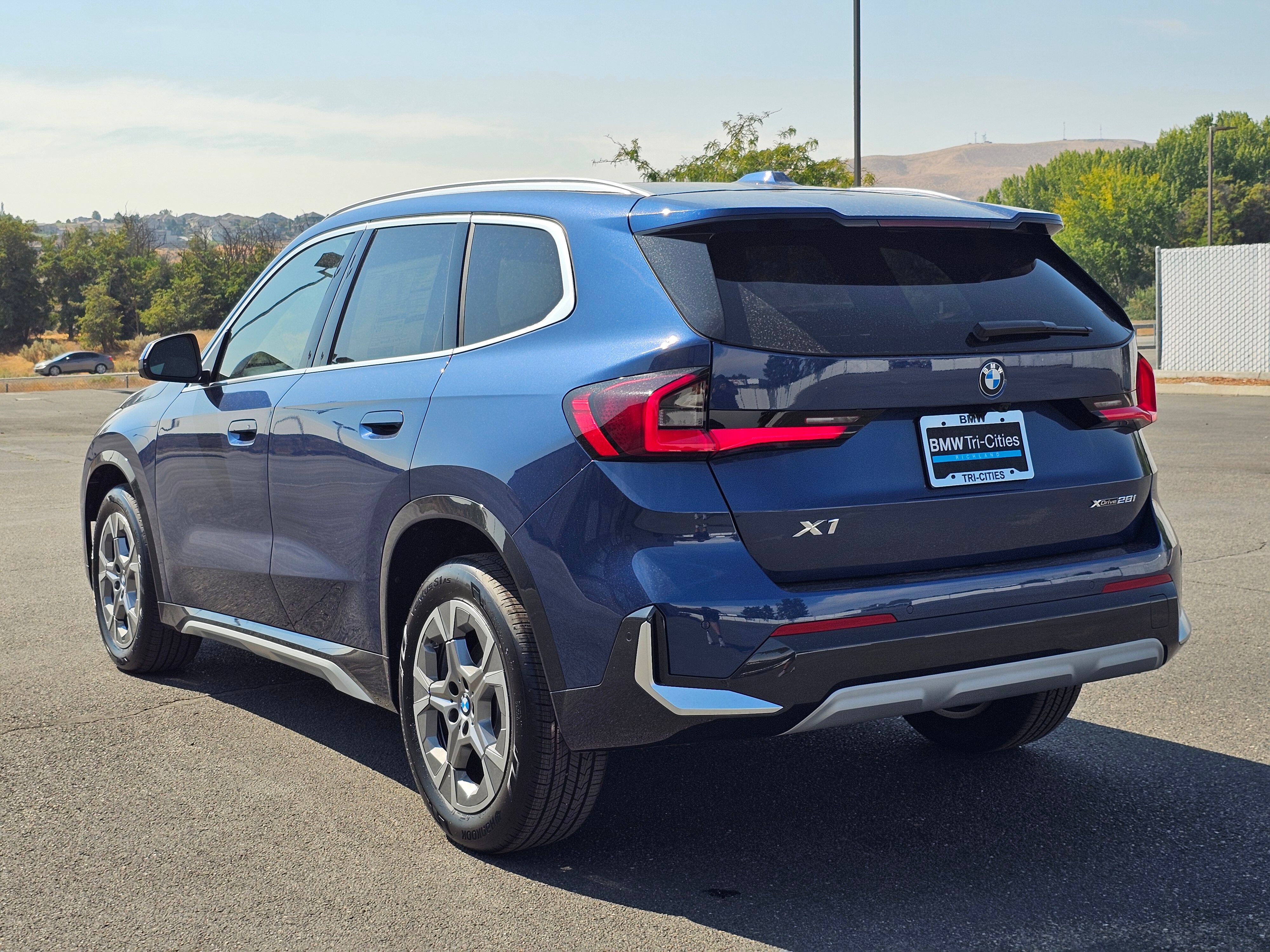 New 2025 BMW X1 xDrive28i w/ Technology Package image 4