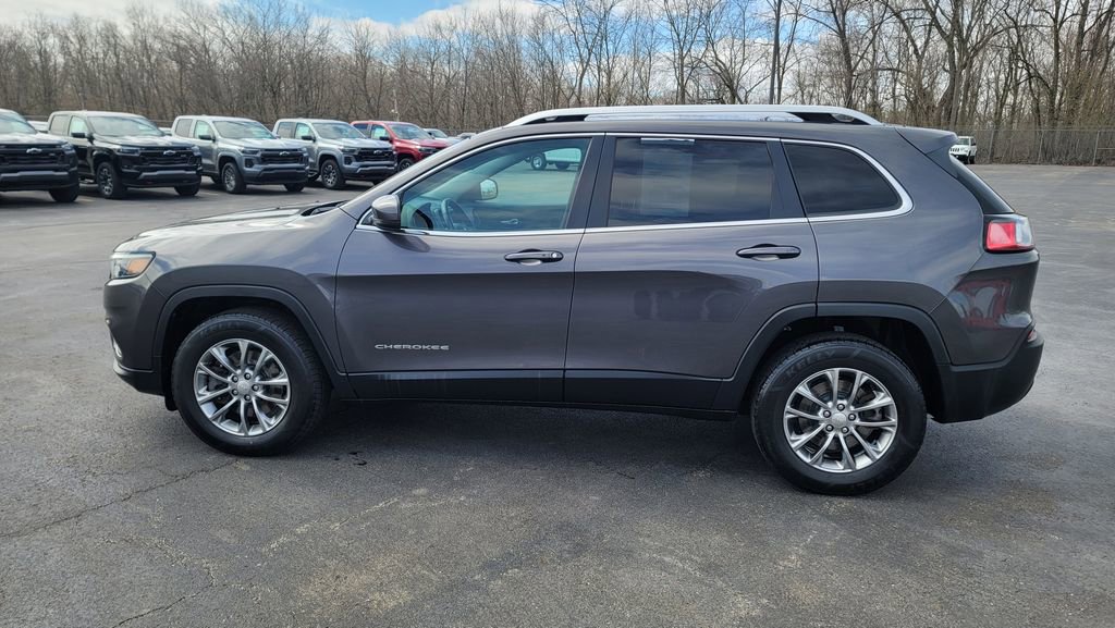 Used 2019 Jeep Cherokee Latitude Plus w/ Cold Weather Group image 7