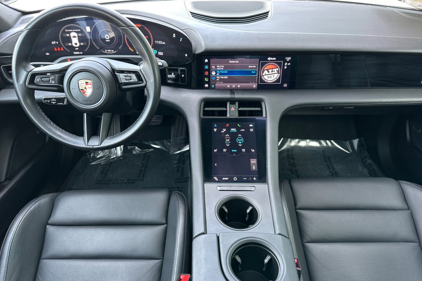 Used 2024 Porsche Taycan RWD image 6