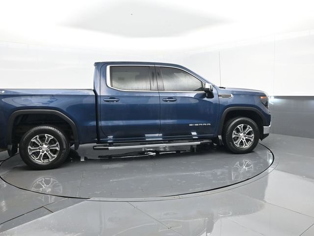 Used 2023 GMC Sierra 1500 SLE image 4
