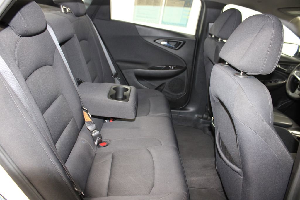 Used 2023 Chevrolet Malibu LT image 28