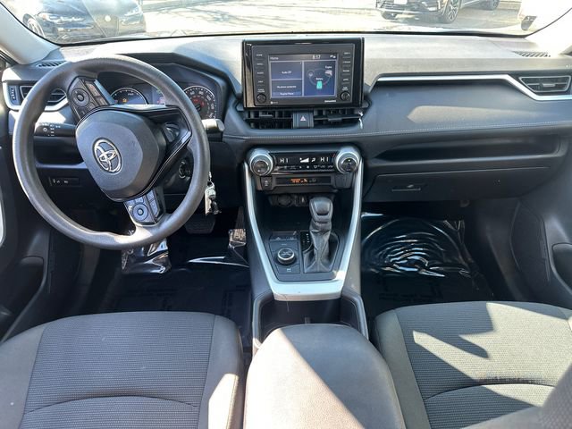 Used 2022 Toyota RAV4 LE image 20