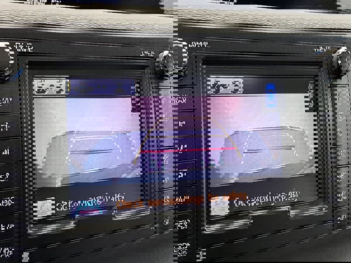 Used 2013 Toyota Sienna Limited w/ Premium Pkg image 21