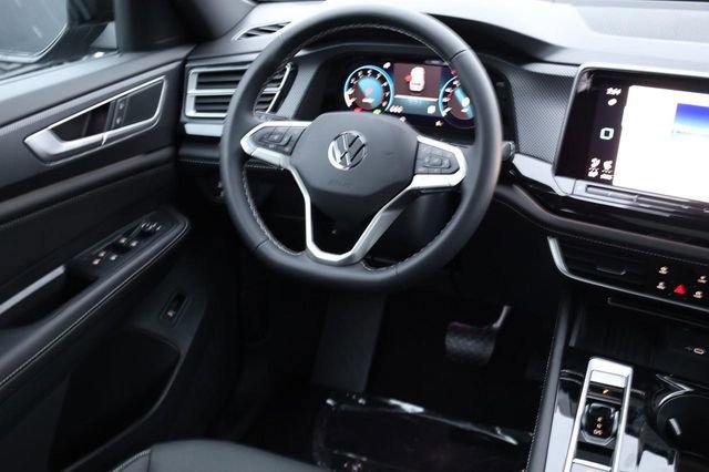 New 2026 Volkswagen Atlas Cross Sport SEL image 26