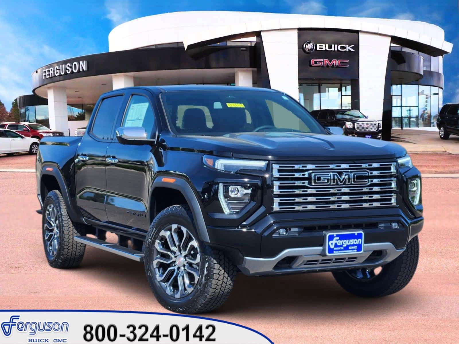 New 2026 GMC Canyon Denali w/ LPO, Black Badging Package AWD/4WD image 1