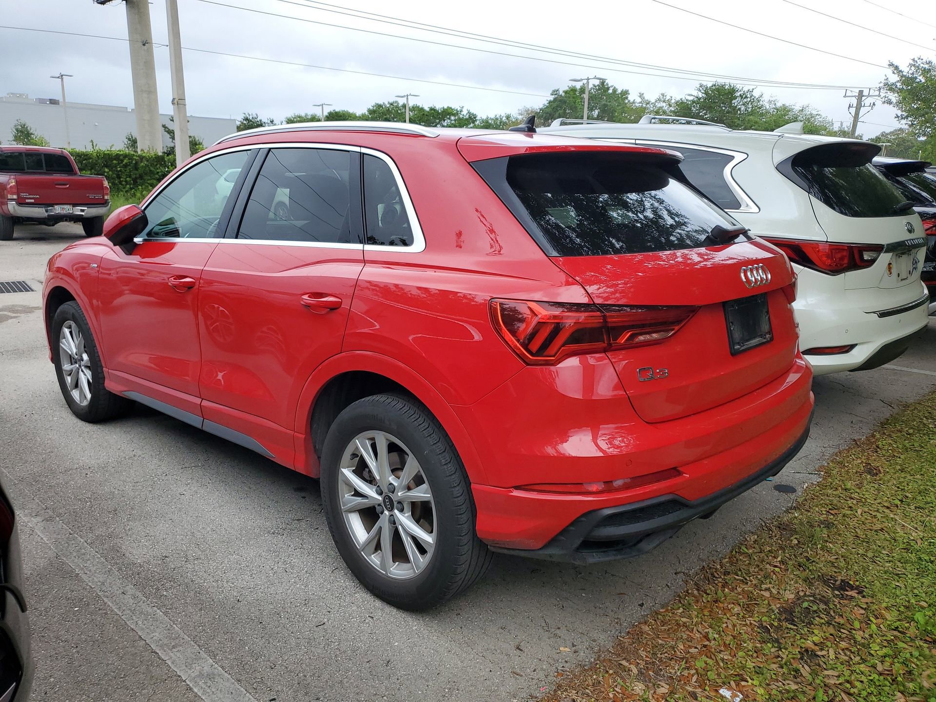 Certified 2023 Audi Q3 2.0T Premium Plus image 4