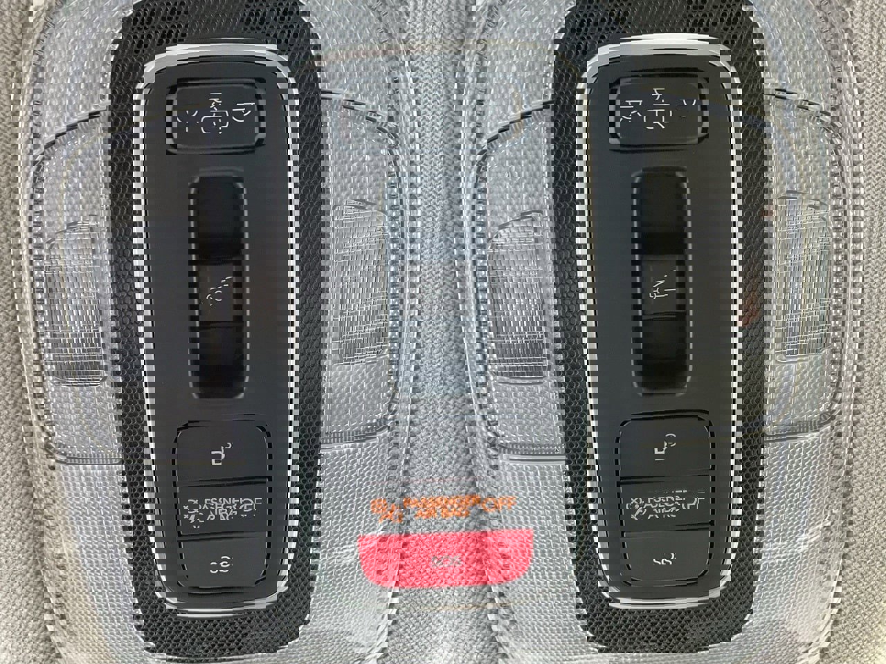 Used 2025 Hyundai Elantra SEL image 19