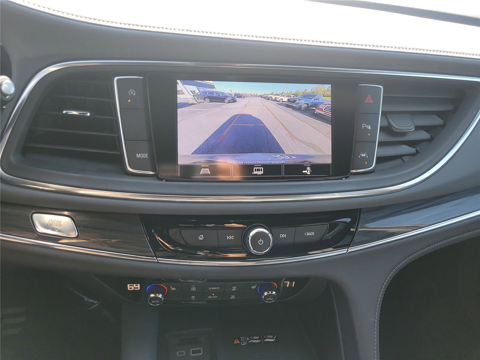Used 2024 Buick Enclave Essence w/ Sport Touring Edition image 28