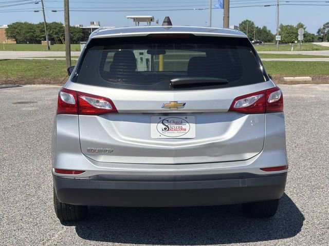 Used 2019 Chevrolet Equinox LS FWD image 4