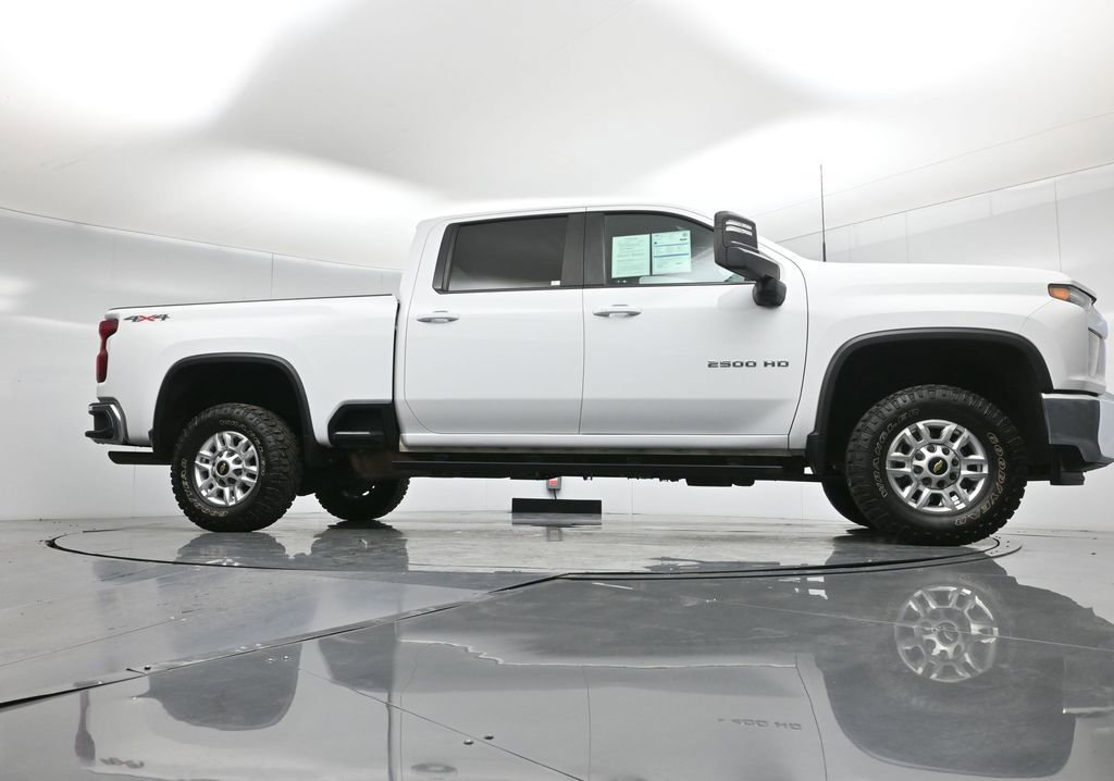 Used 2022 Chevrolet Silverado 2500 LT w/ All Star Edition image 4