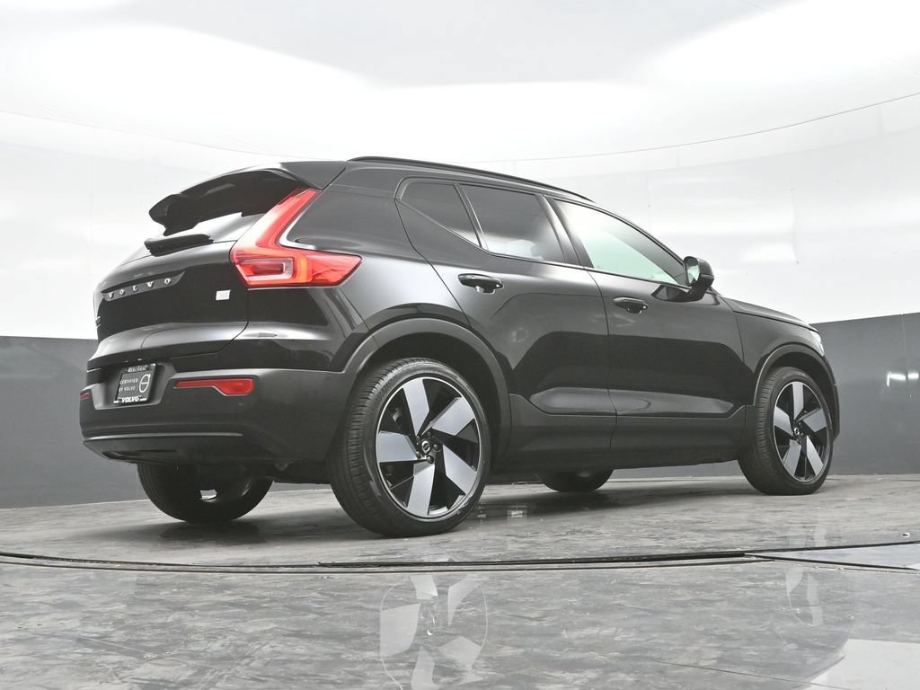 Used 2023 Volvo XC40 Recharge Ultimate w/ Protection Package Premier AWD/4WD image 29