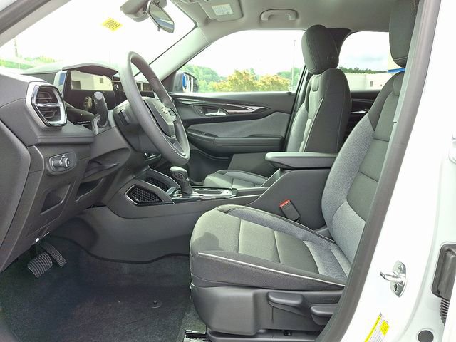 New 2026 Chevrolet TrailBlazer LS w/ LS Convenience Package FWD image 11
