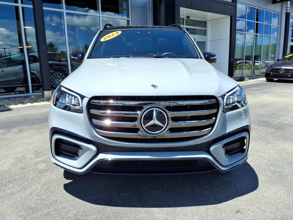 Certified 2024 Mercedes-Benz GLS 580 4MATIC image 9