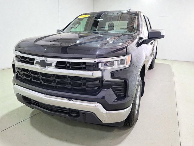 Used 2023 Chevrolet Silverado 1500 LT w/ Protection Package image 13