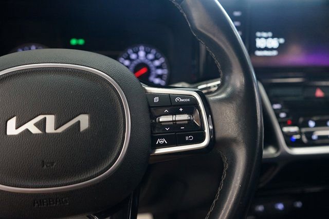 Used 2022 Kia Sorento S image 33