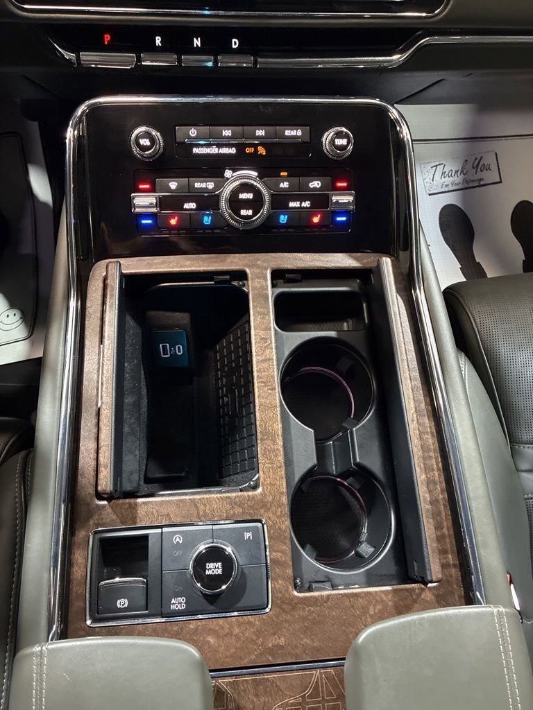 Used 2023 Lincoln Navigator L Black Label AWD/4WD image 35