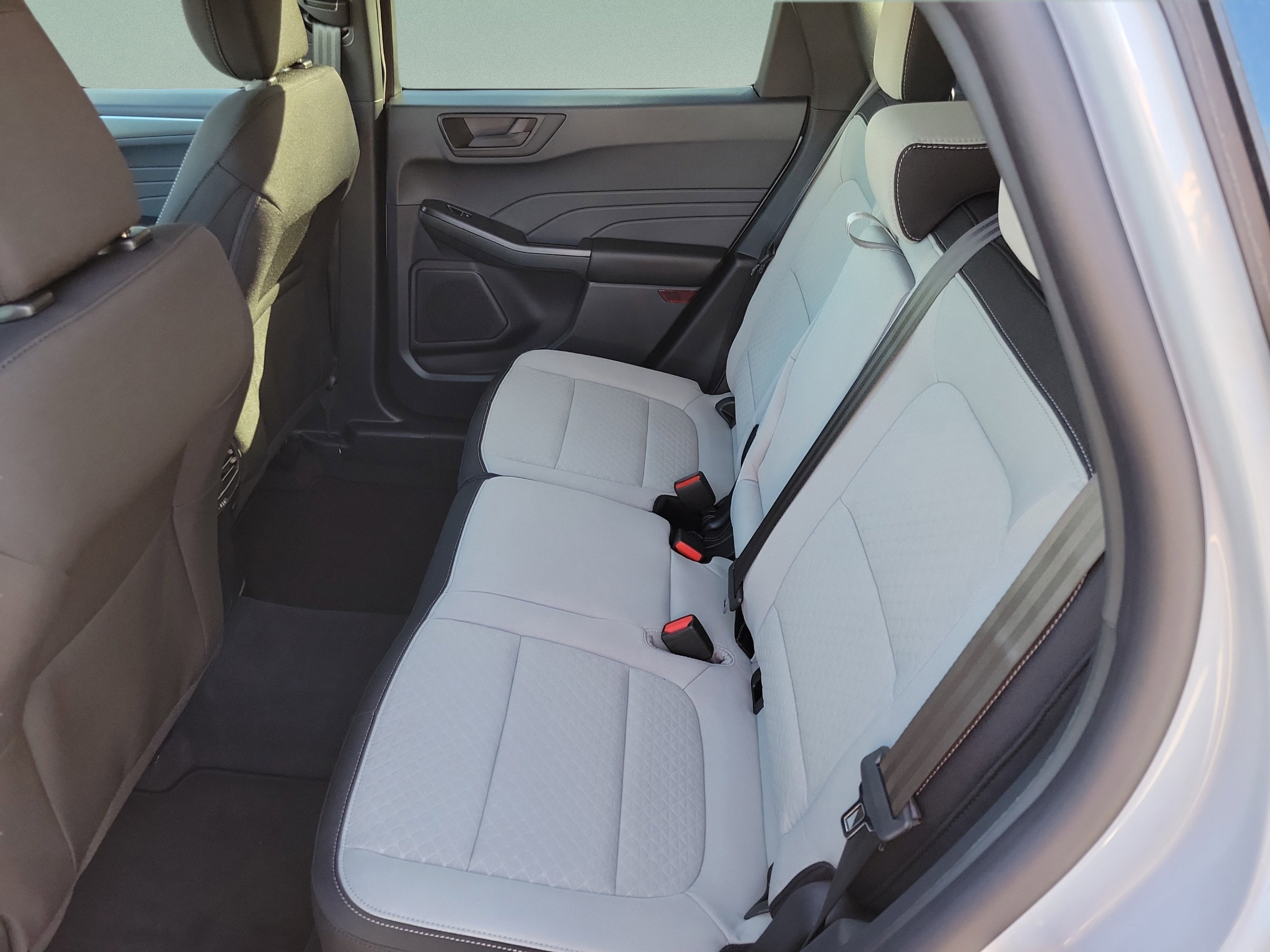 New 2026 Ford Escape Active w/ Cold Weather Package FWD image 25