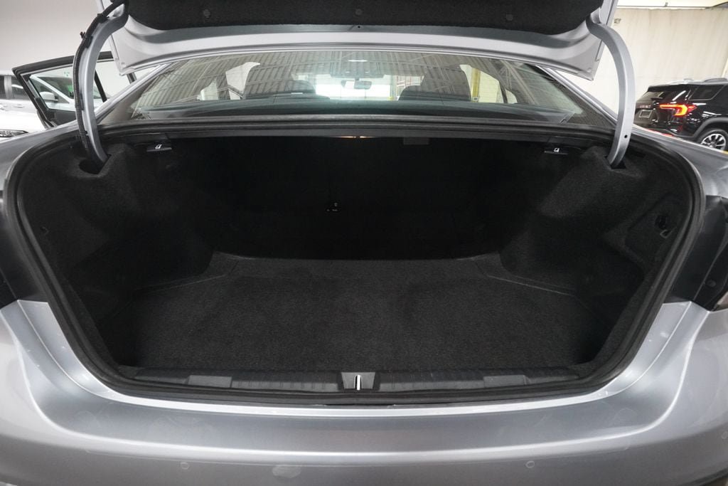 Certified 2025 Subaru Legacy Limited AWD/4WD image 10