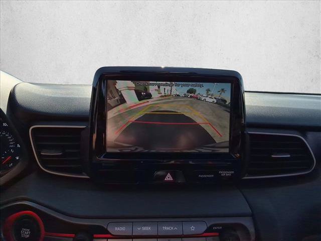 Used 2019 Hyundai Veloster Turbo FWD image 13
