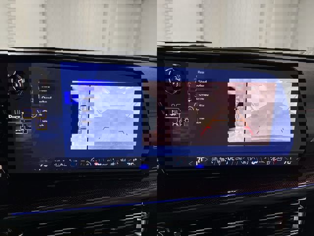 New 2026 Chevrolet Traverse RS w/ LPO, Floor Liner Package image 15